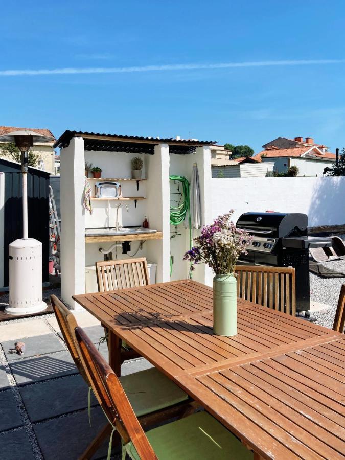 Yellow Door Cabin Near Beach With Big Outdoor Space Vila Nova de Gaia Buitenkant foto