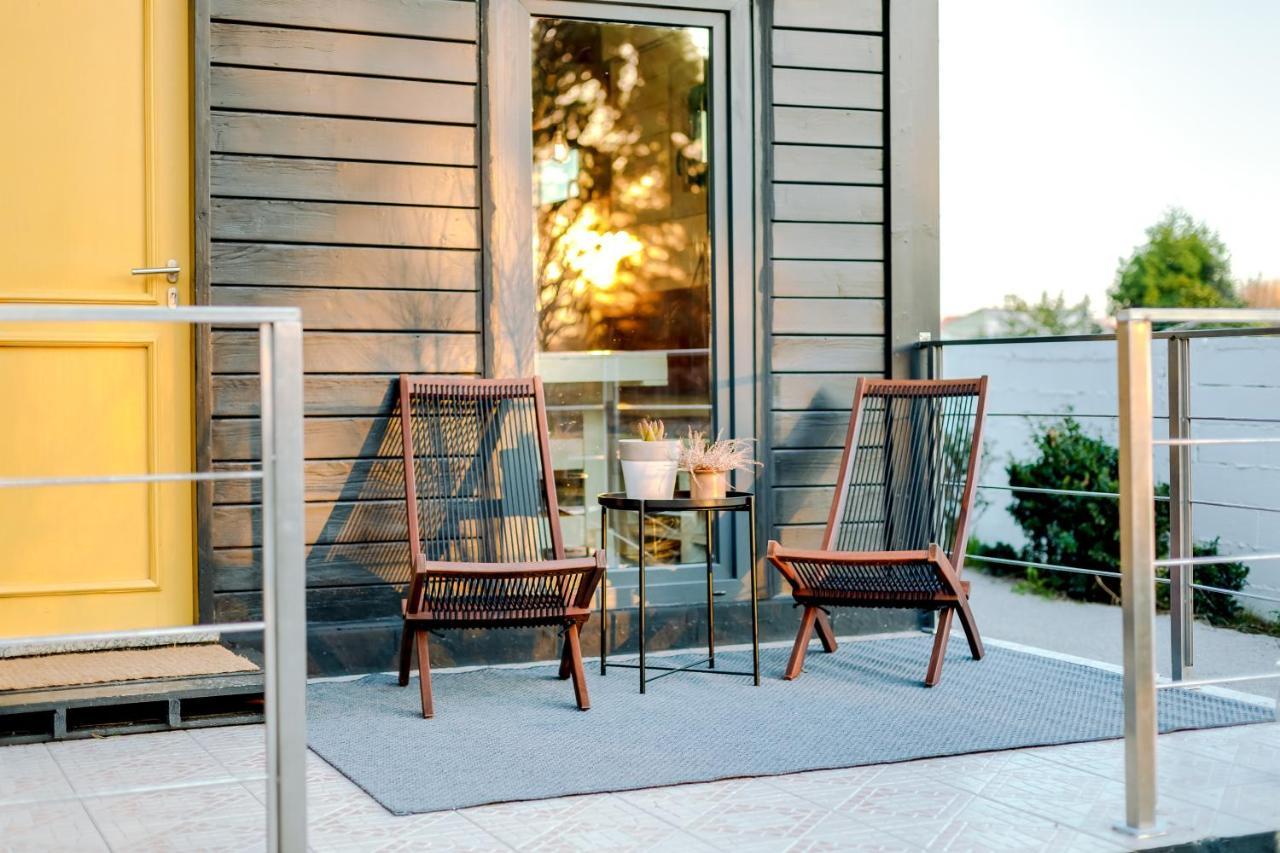 Yellow Door Cabin Near Beach With Big Outdoor Space Vila Nova de Gaia Buitenkant foto